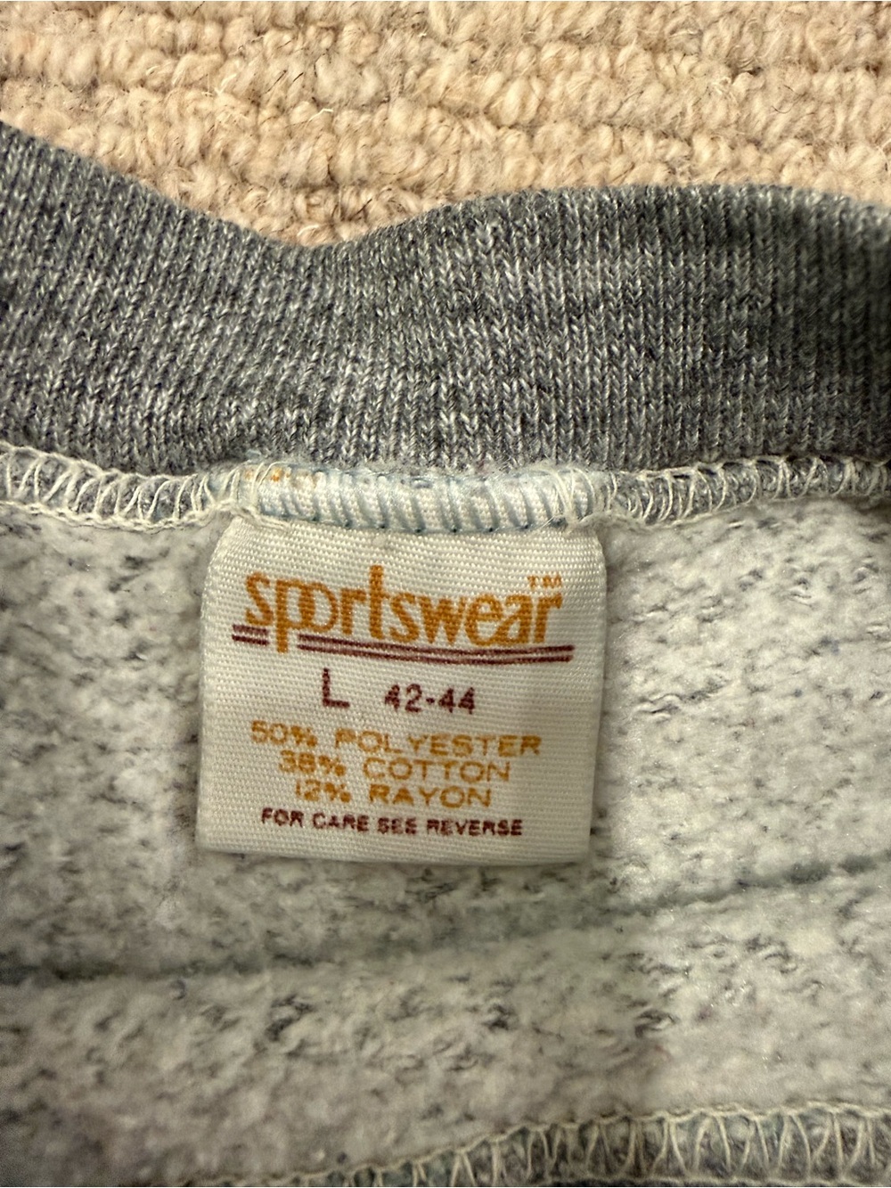 Vintage 70’s Sportswear brand grey deer graphic hunting crewneck sweatshirt sz L - Picture 4 of 7